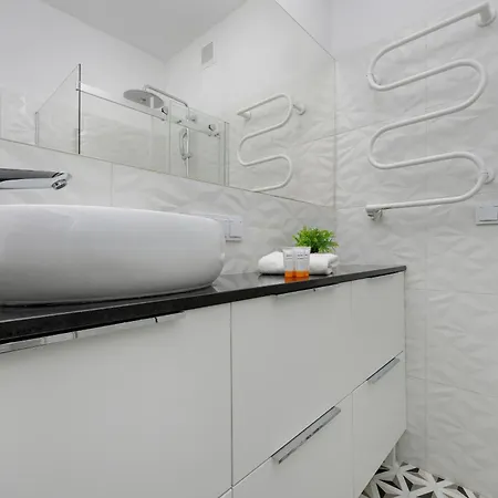 Appartamento City Center Turquoise Residence Warsaw Dynasy 4 By Heyrent Varsavia